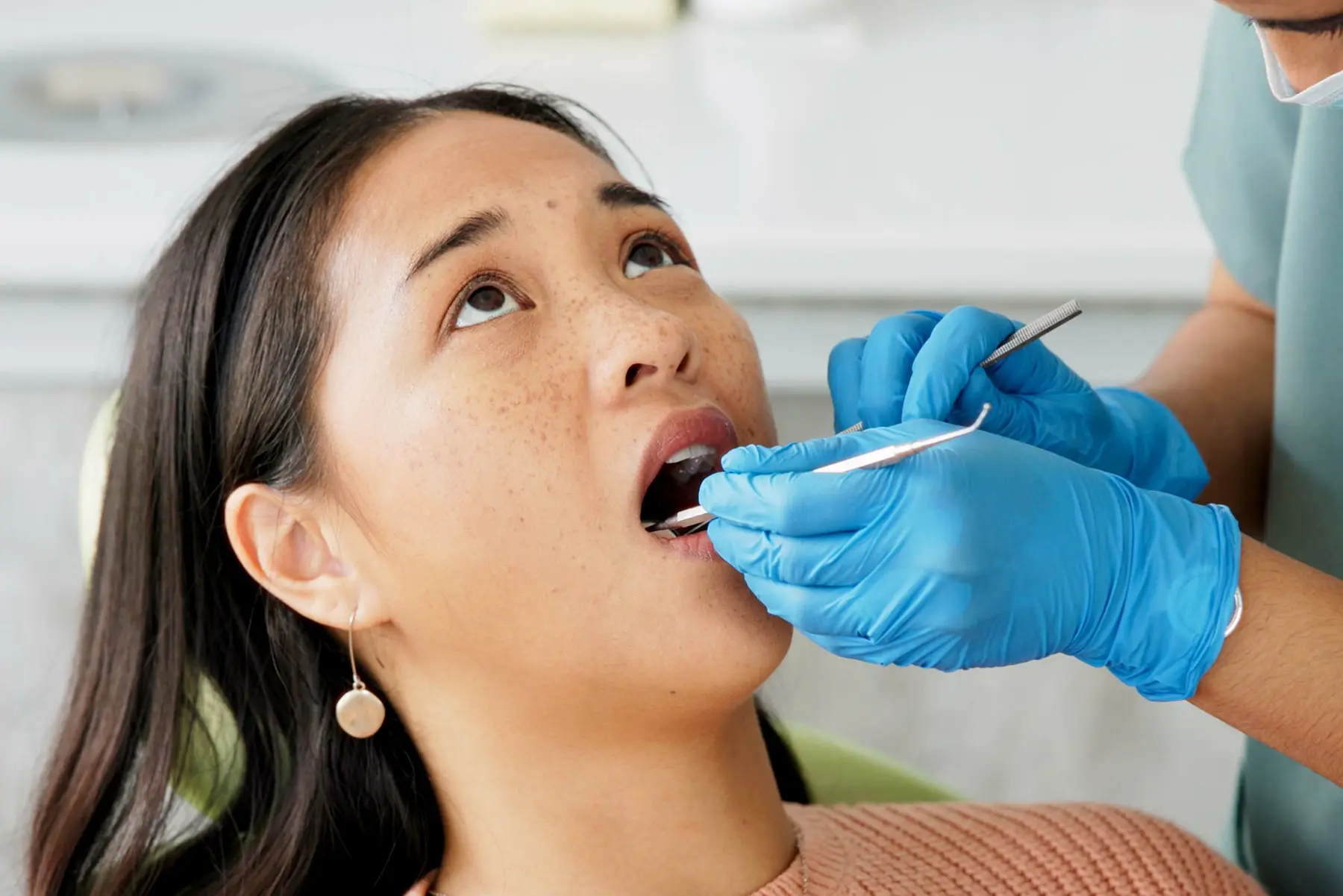 What Happens If You Delay Implants Too Long After a Bone Graft?