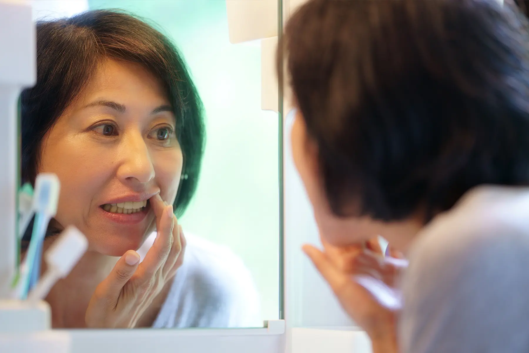 Peri-Implantitis: When Gum Disease Develops Around Implants