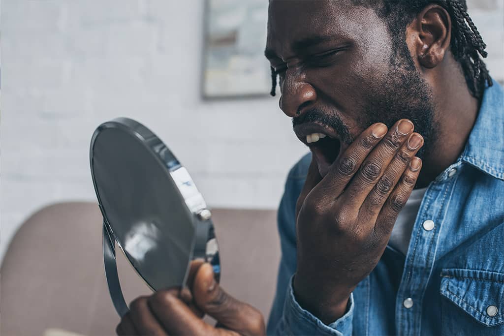 Signs of Dental Implant Failure: What You Need To Know