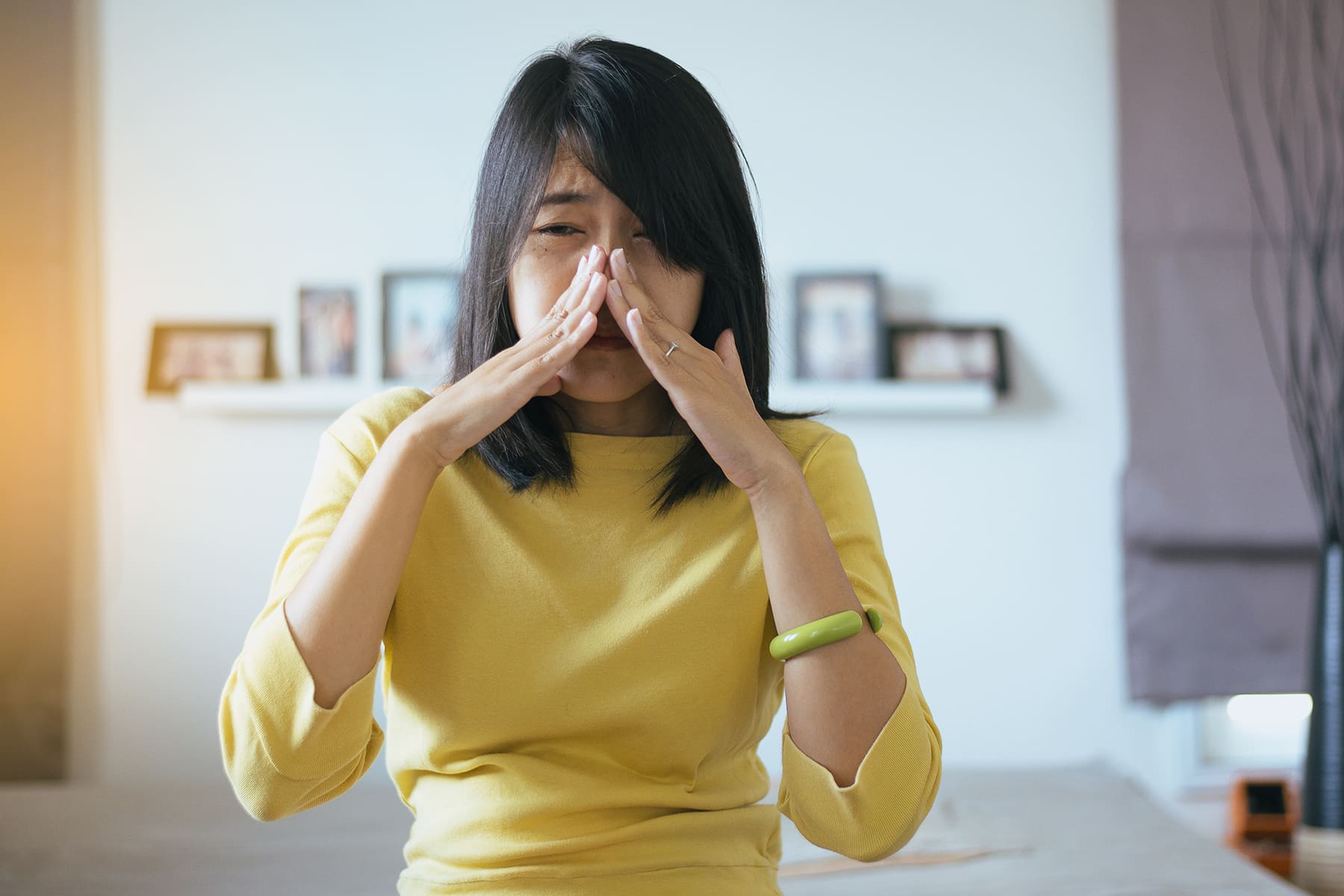 symptoms of sinus perforation after tooth extraction